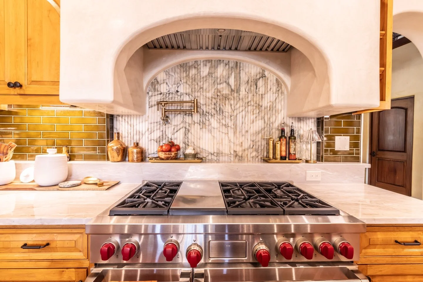 This kitchen is Next Level! ✨

#nextlevelaustin #interiordesigneraustin #atxdesign