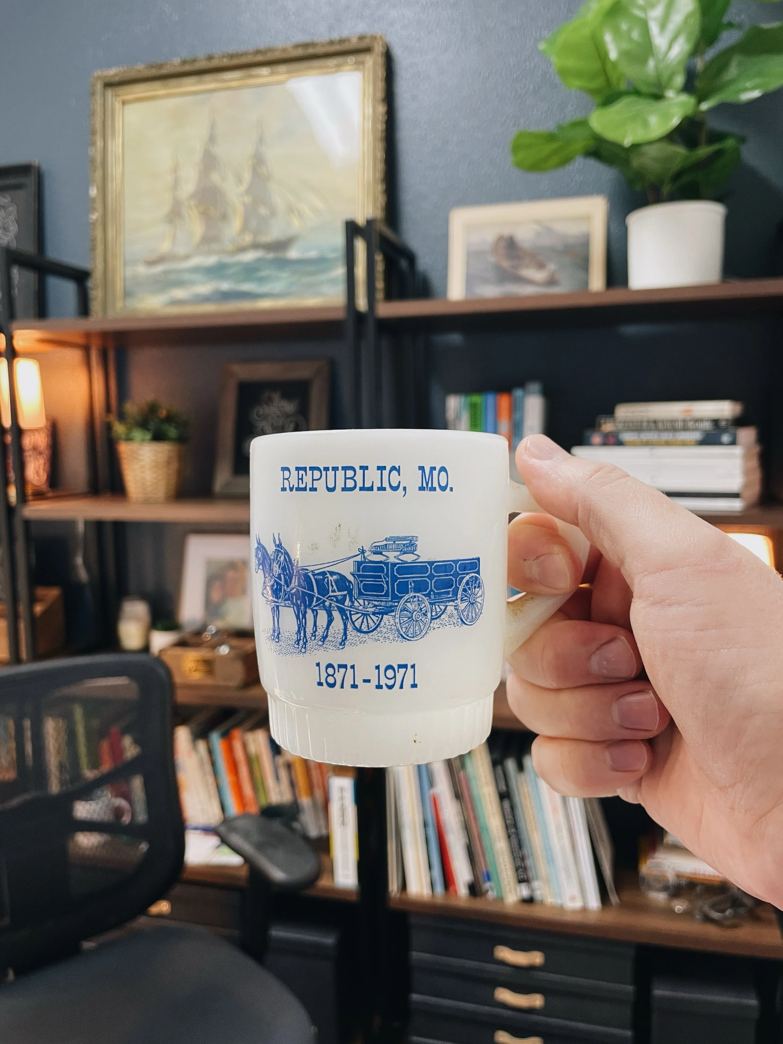 👋 Hey RepMo area leaders and biz owners! Let&rsquo;s grab a cup of coffee. Would love to hear your stories and about any creative challenges you&rsquo;re facing right now.

I run a small creative studio anchored right here in Republic. I grew up in 