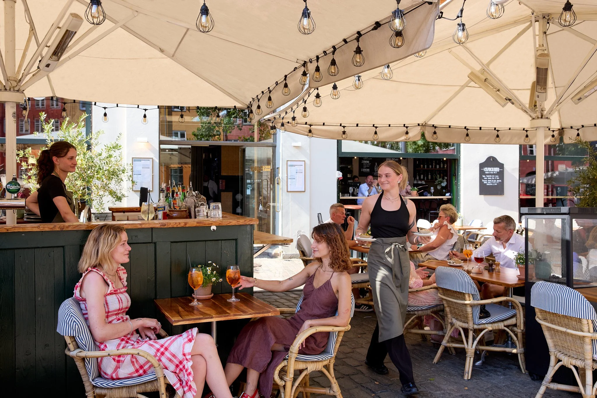 Tjenere og restaurantledere søges til vores restauranter i København