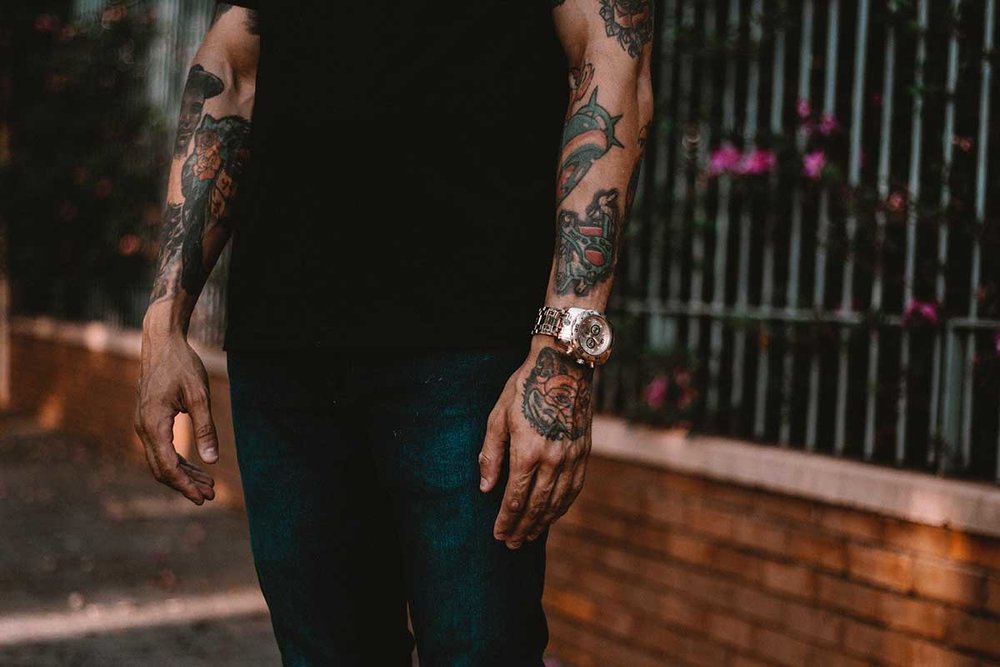 12 Factors that Affect Laser Tattoo Removal — FADE