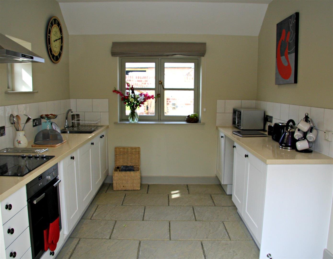 flint kitchen.jpg