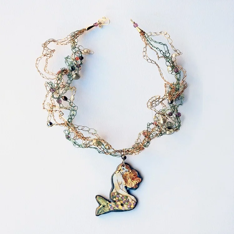 Collana con Sirena arcobaleno