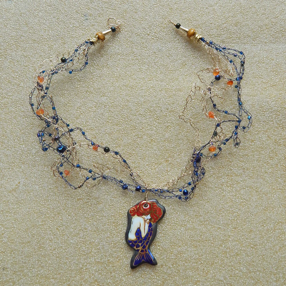 “Siren” Necklace – Midnight blue