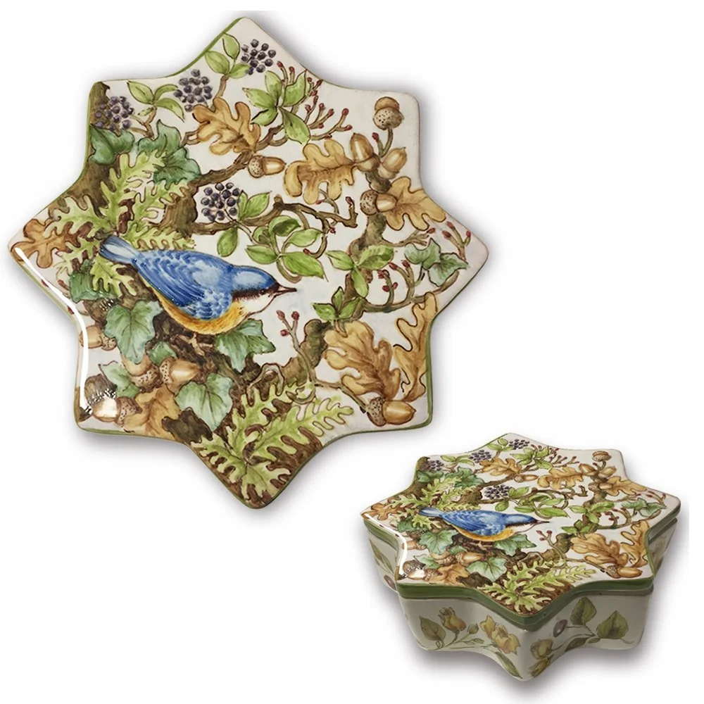 Star-shaped Box with Nuthatch on Oak Branches