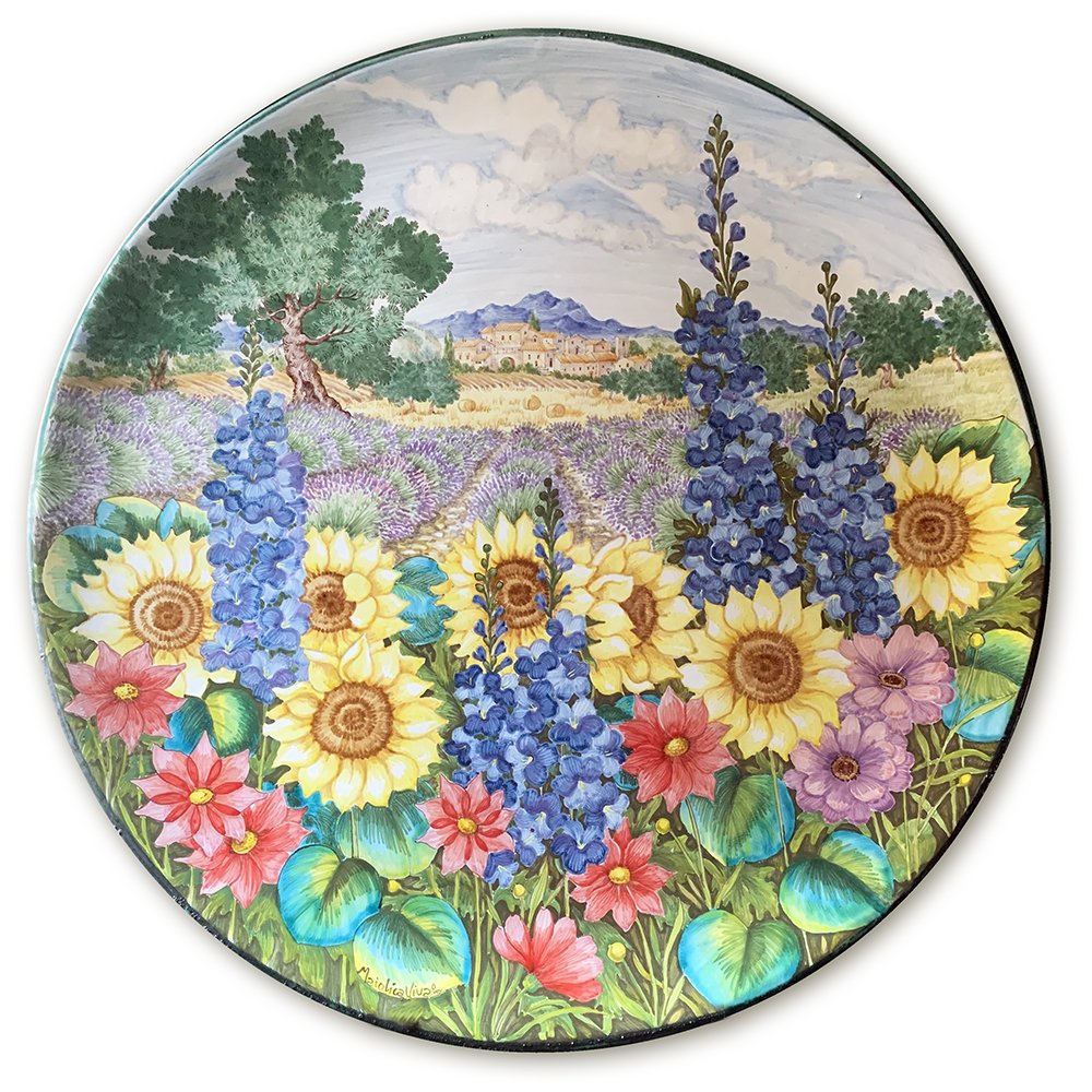 “Paesaggio con fiori estivi e campo di lavanda” (Piatto grande)