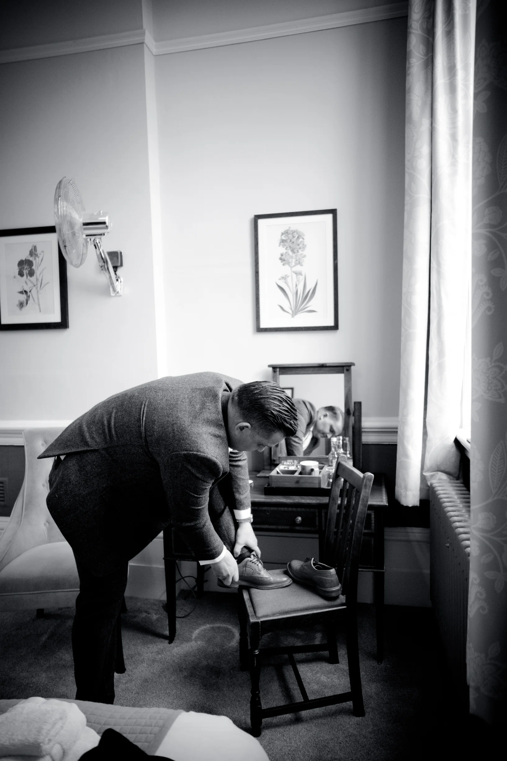 Warwick Castle Wedding Photography (9 of 39).jpg