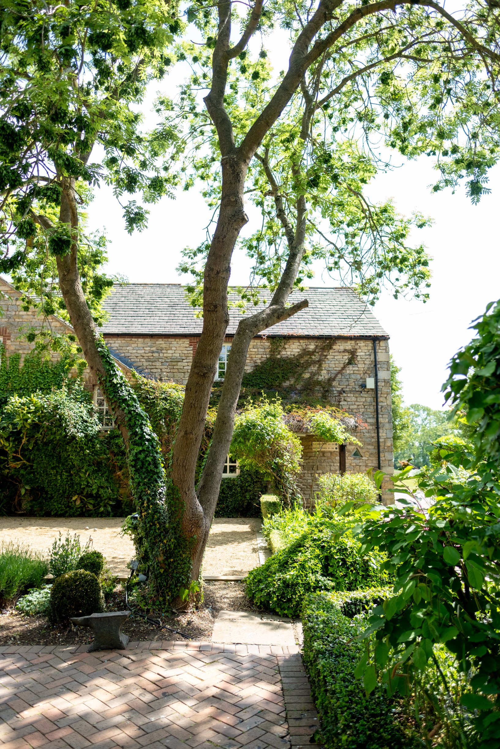 Matt and Freya's for site finished photos by Ben Ayriss www.shotdifferently.com-11.jpg