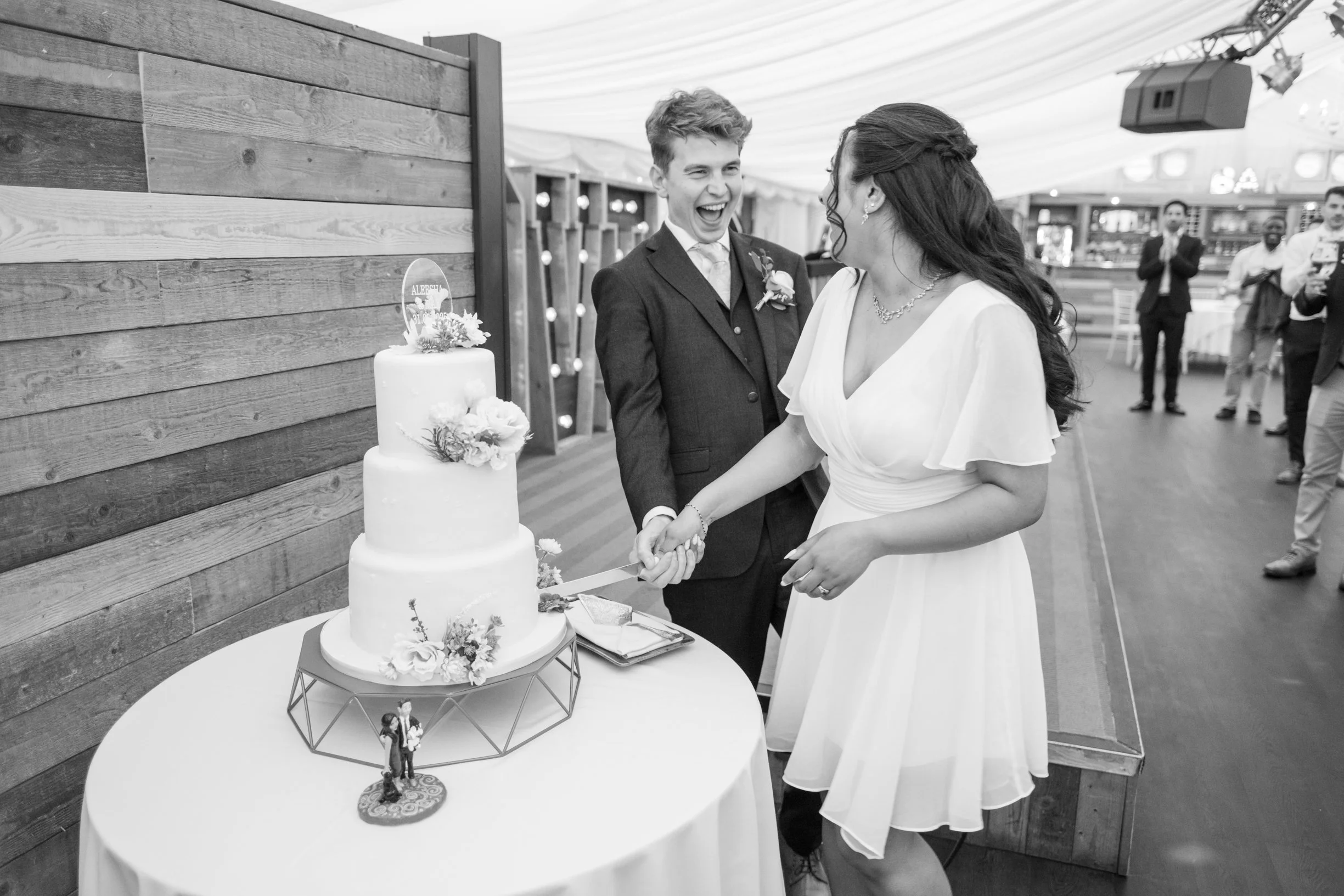 Shearsby Bath weddings by Ben Ayriss www.shotdifferently.com-93.jpg