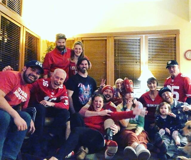 Super not fun that the Niners couldn't pull off the win, but still a TON of fun watching the game with family and friends. Next year @49ers !
.
.
.
#49ers #superbowl #superbowl2020 #football #sports #fangirl #sanfrancisco #friends