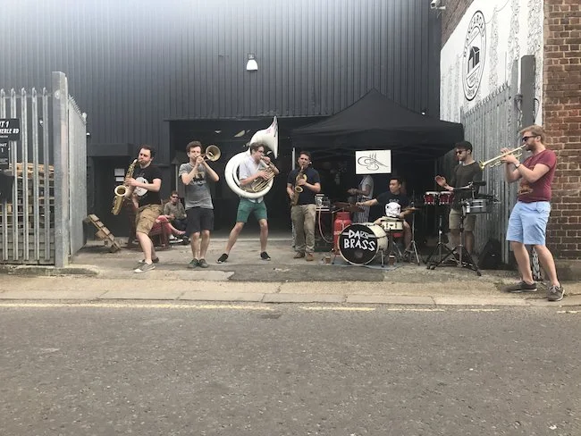 LOOK AT DAT BRASS