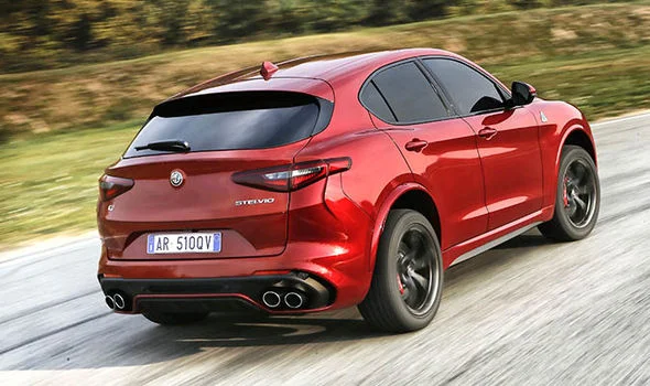 Alfa-Romeo-Stelvio-Quadrifoglio-1116207.jpg