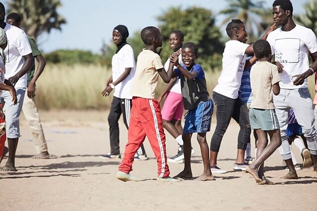 97% of our RTB players think that time for sports during the week is important for boys AND girls.

Guess what?
So do we

Photo: @alittlepickmeup

#runthebases #nonprofit #charity #NGO #gambia #africa #sport #softball