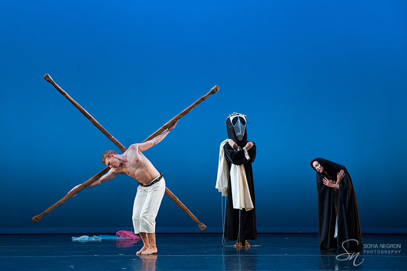 Martha Graham's "El Penitente" Photo by Sofia Negron
