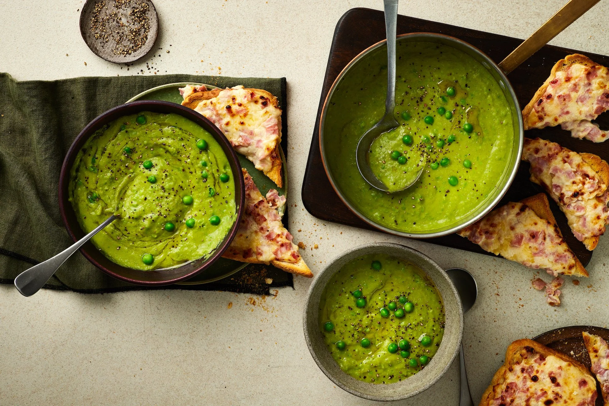 ASD_034_1BASKET_DIGI_Pea soup with ham cheese melts.jpg