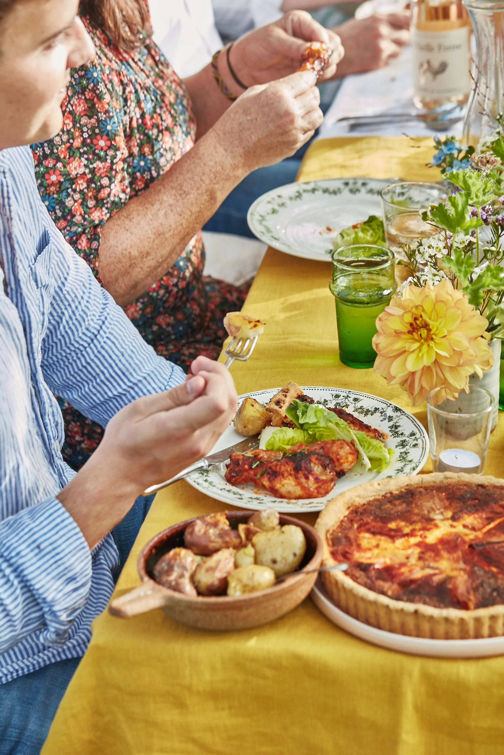 Outdoor_Dining_463.jpg