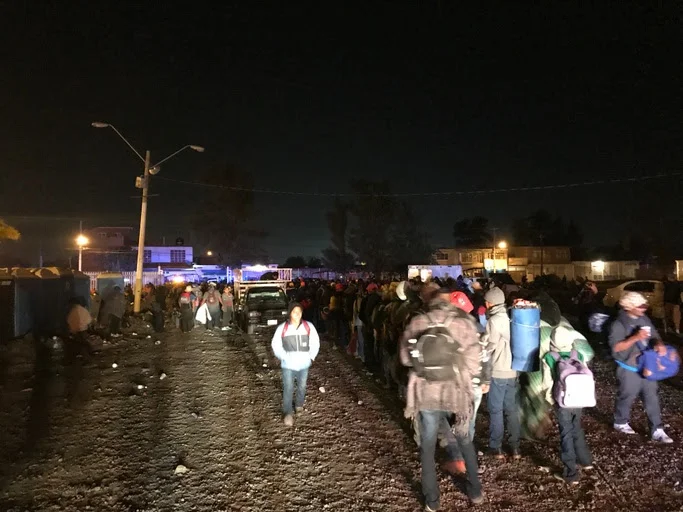 Caravan moving.jpg