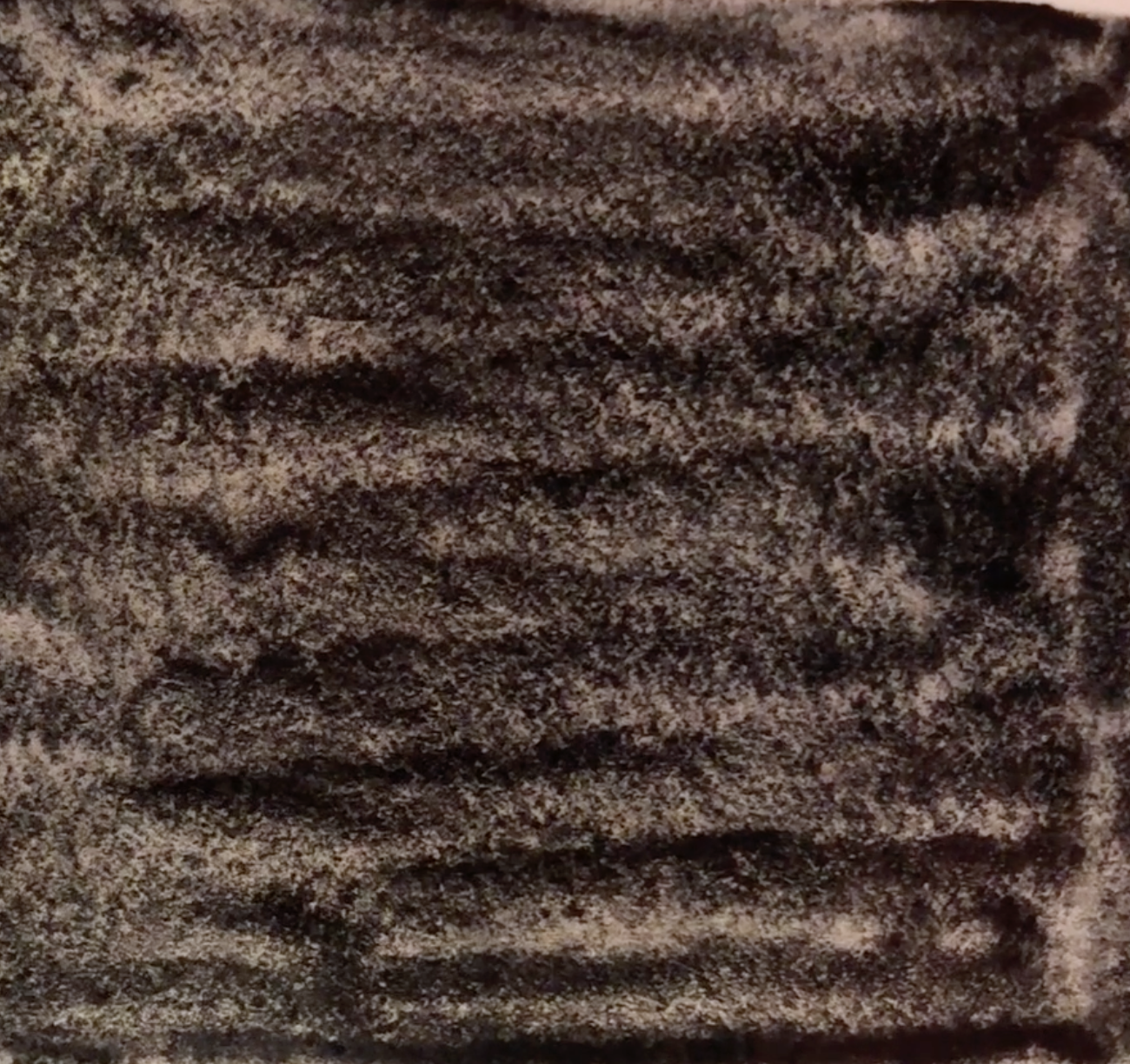 magnetite speckled before magnet.png