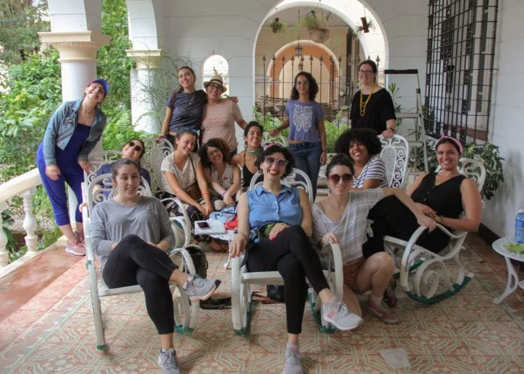 group-on-their-last-day-in-cuba-750x536.jpg