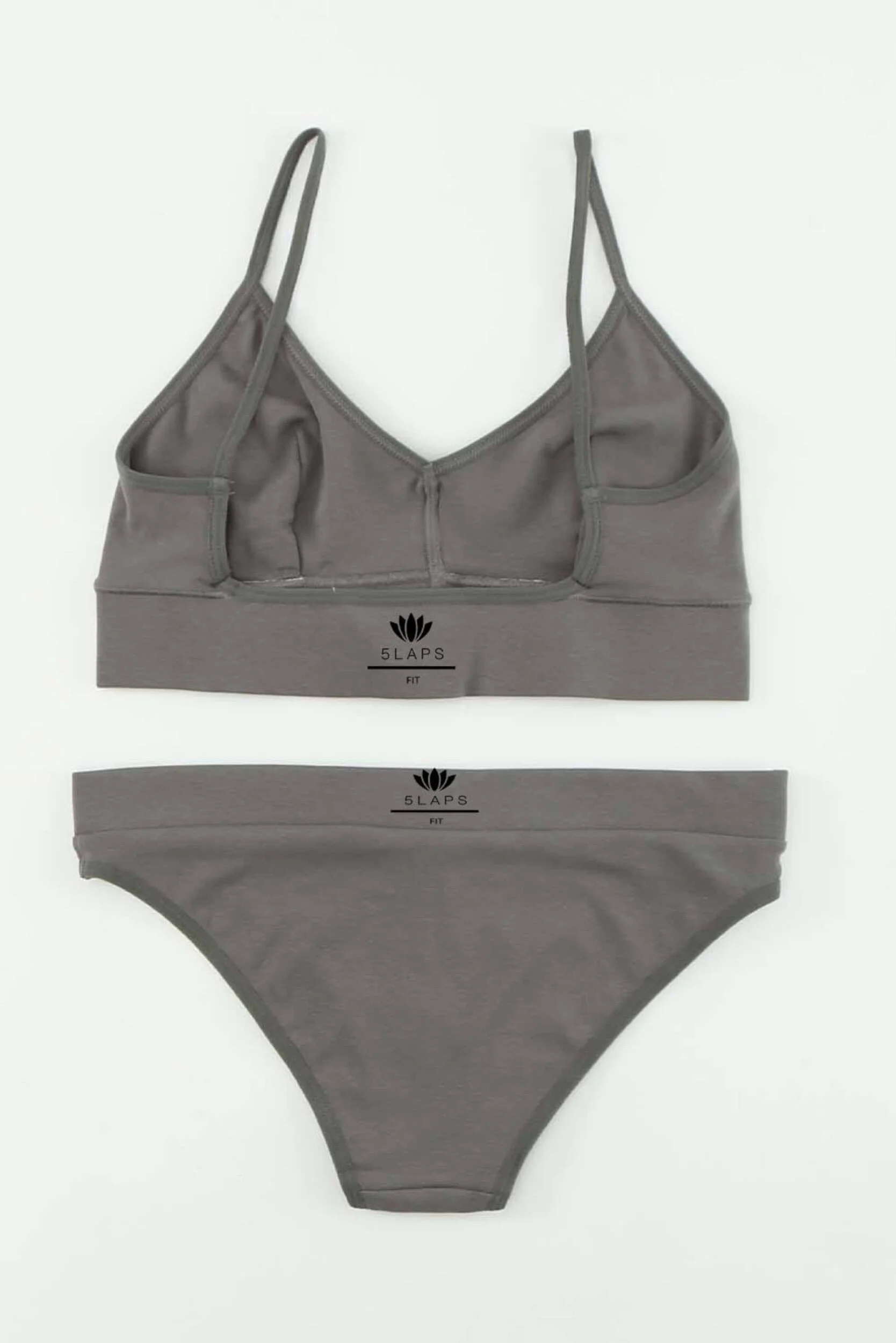 E26EC1F1-3EA4-4D78-A3C8-C273F518E55A