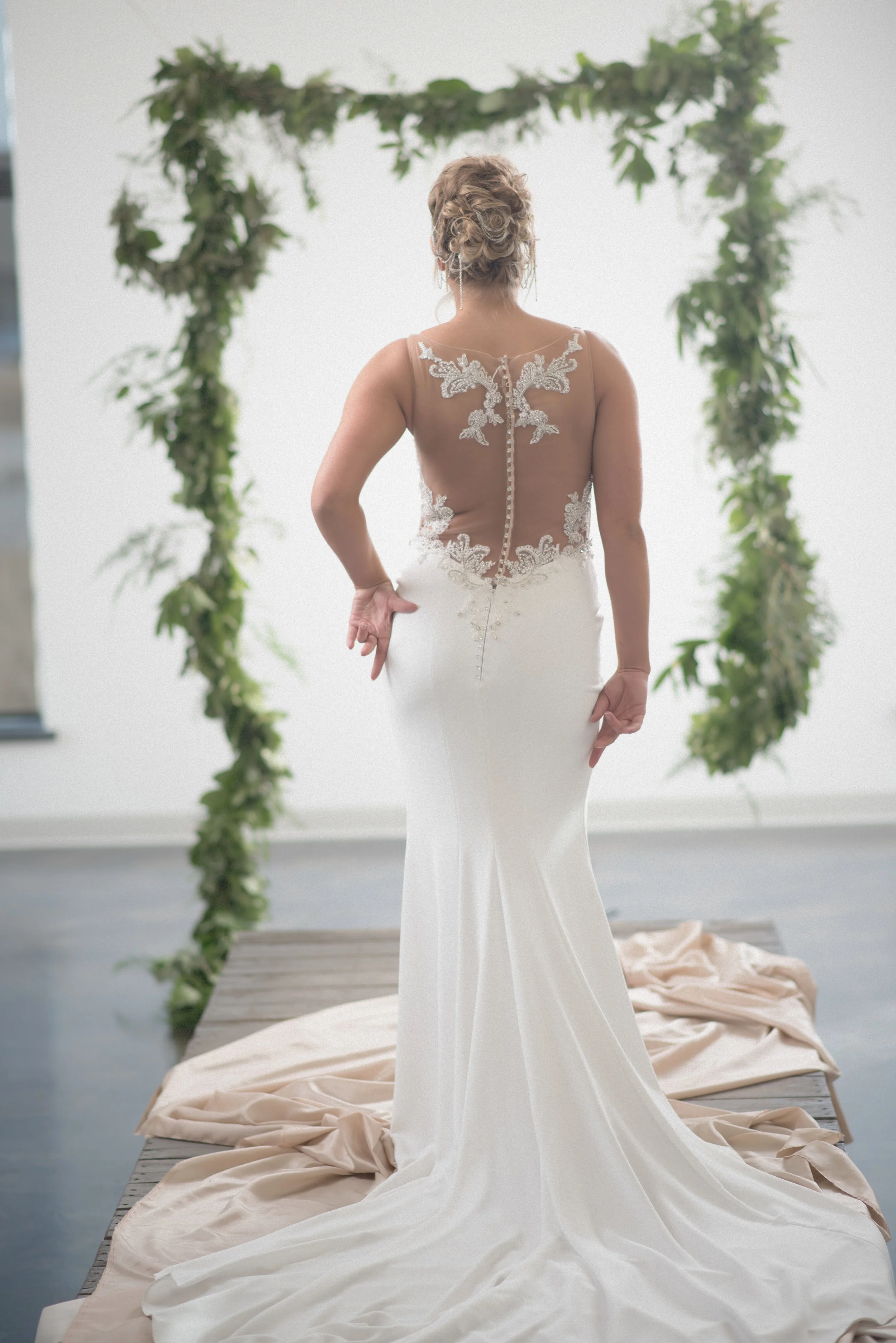 A11 BRIDAL TREND 3-18-1601.jpg