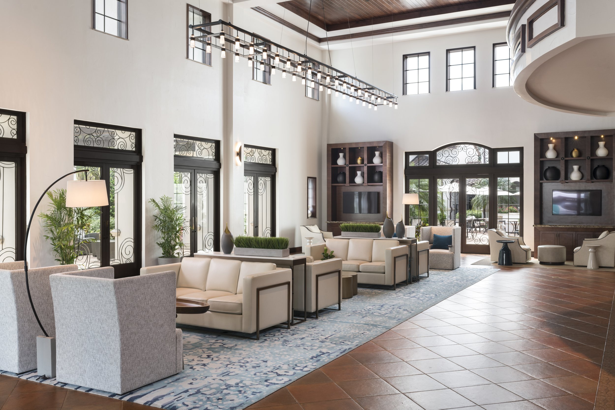 2023_08_BGW_MarriottVC_Lakeshore_Lobby-10.JPG