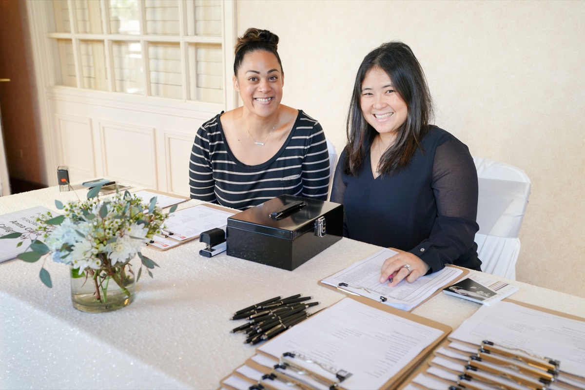PC: KAI PHOTO | THANK YOU to our A Perfect Day staff (Tupu & Julia) for your help for your help and attention to detail checking in and processing everyone!