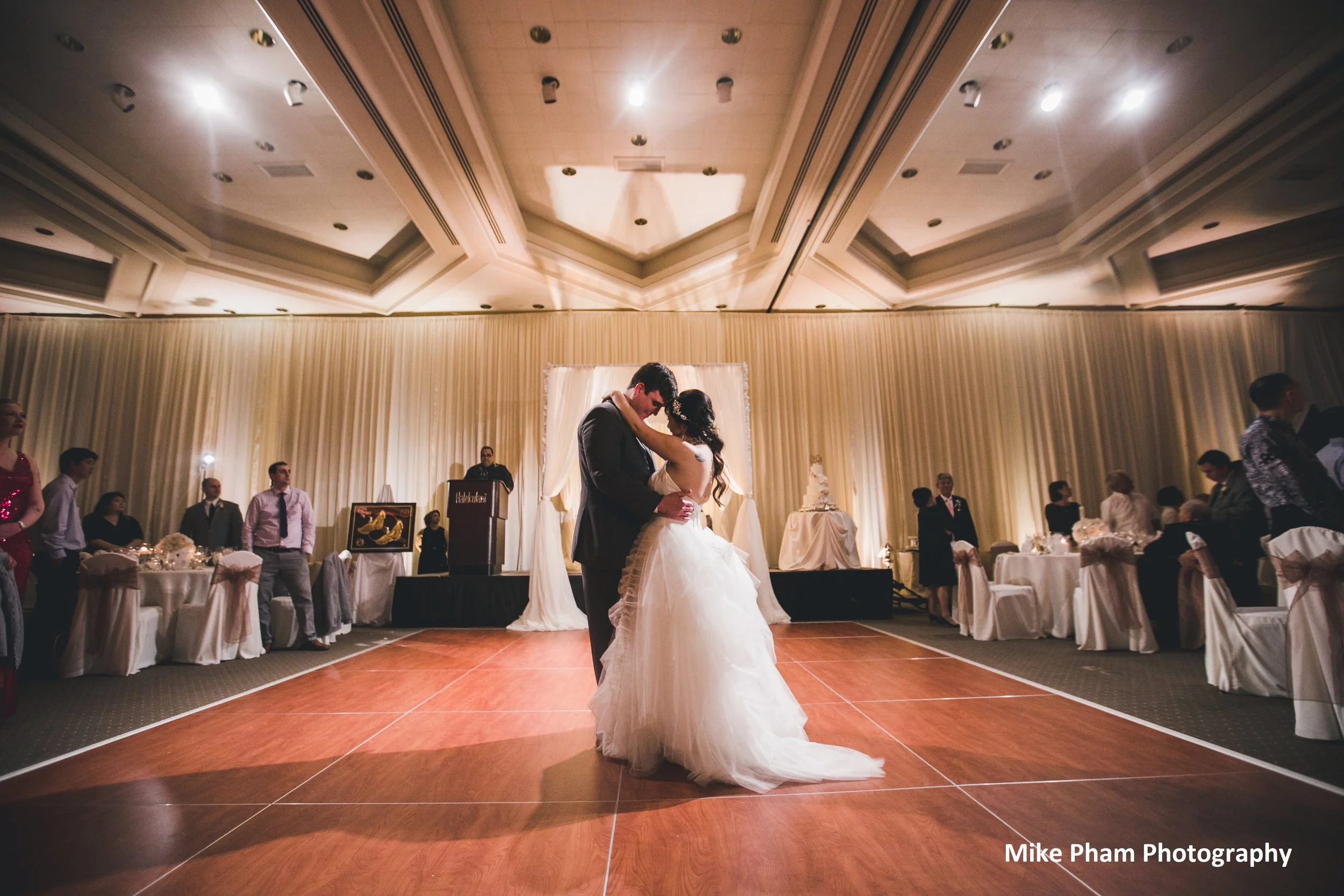 CONGRATULATIONS KRISTA & DAVID SCHOPPY HALEKULANI HOTEL — A Perfect