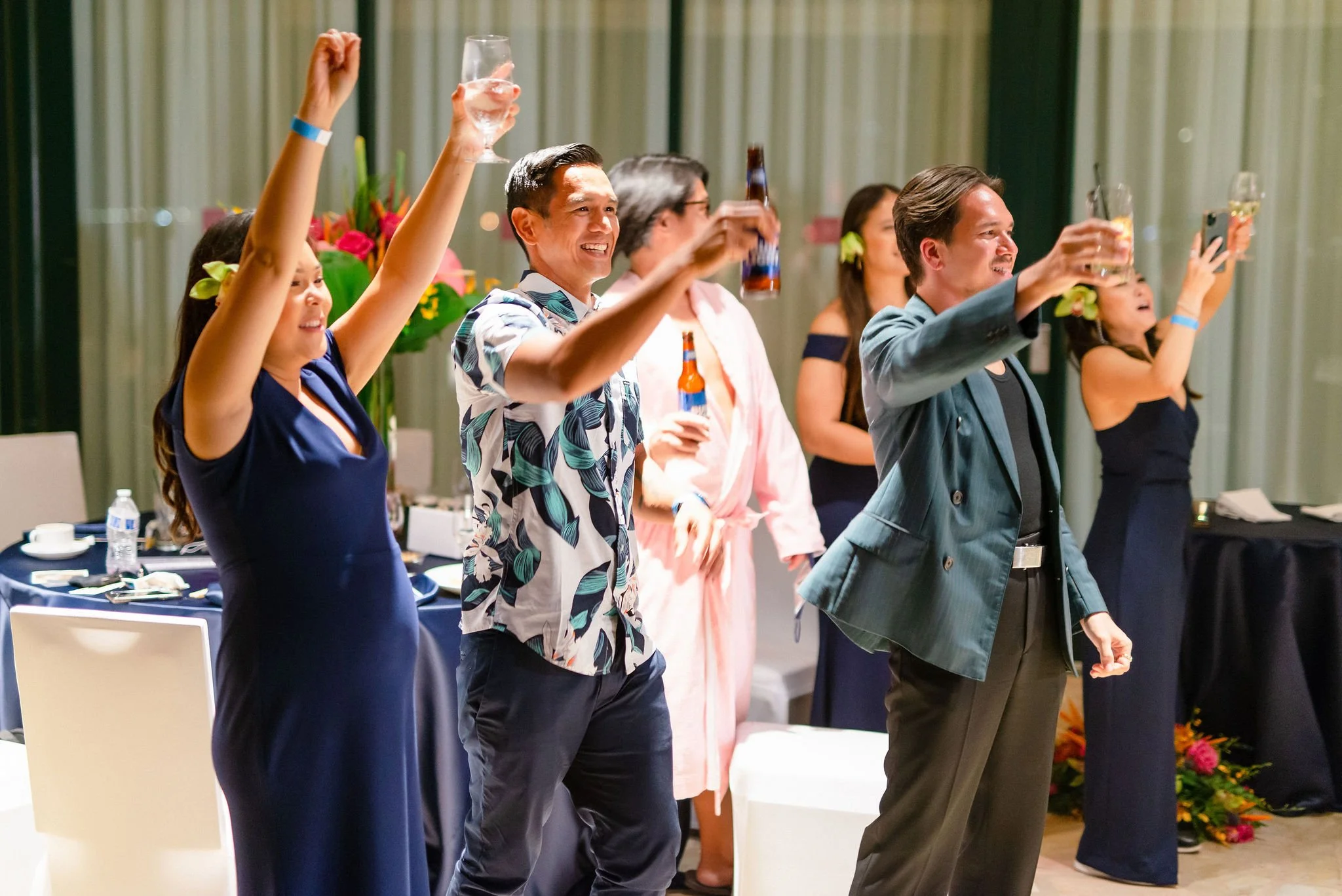 What's the Difference Between an Open Bar, Partially Open Bar, and Cash