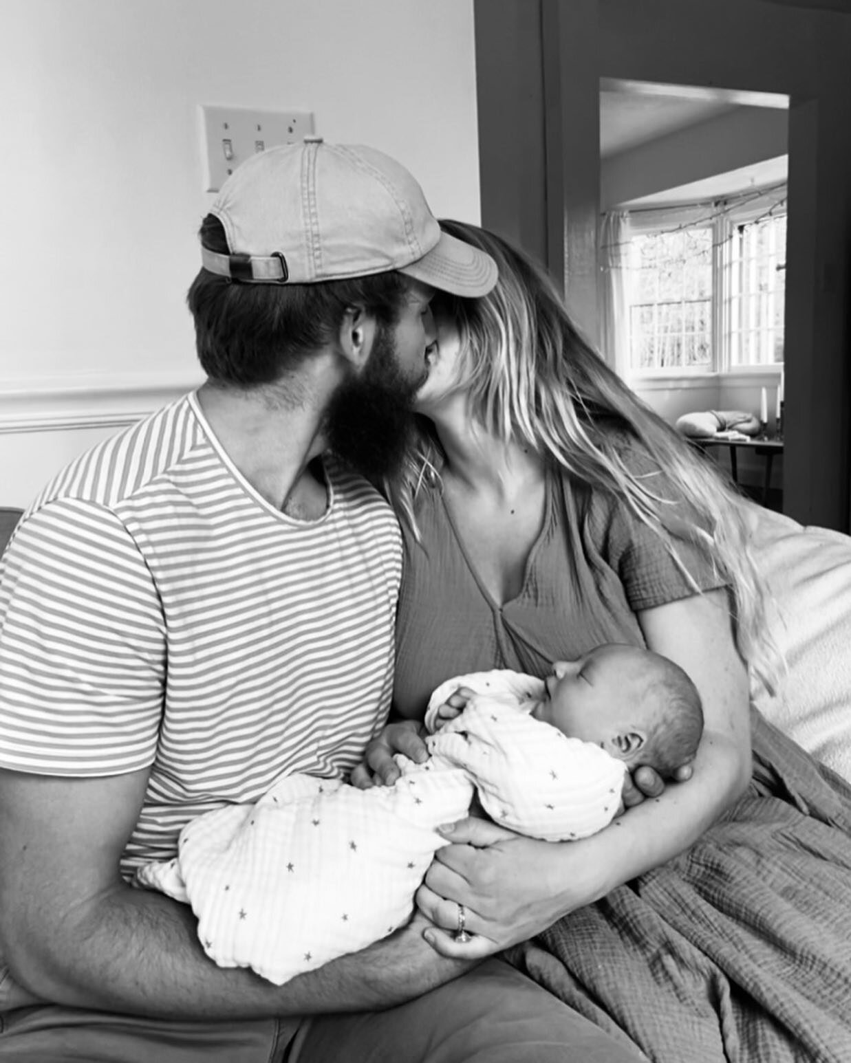 Happy one week of life to the cutest little man in the world! We adore him. Being a mother is better than I ever dreamed ❤️ He is the happiest healthiest little guy and is already getting some chubby cheeks to make your heart melt!