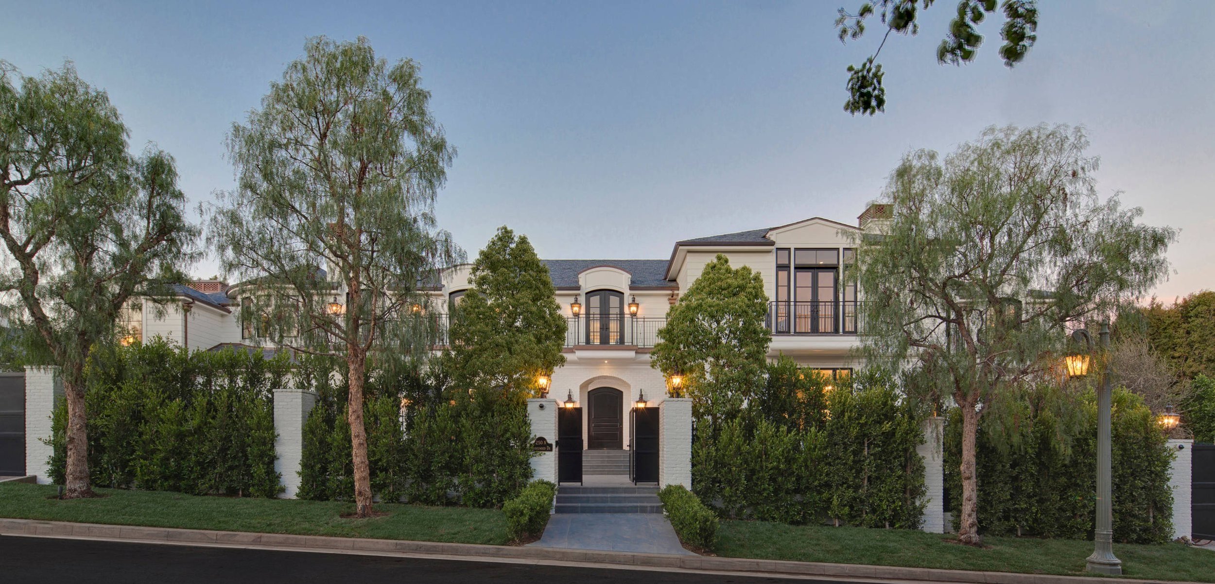 holmby-hills-residence-lauri-morrison-studio-img~3d21574108a63fc9_14-0858-1-2f8ea9d.jpg
