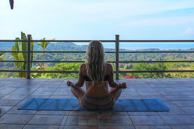 PACKAGE 3 - EFFORTLESS Features: All meals, teachings, ceremonies, activities, excursions with transportation