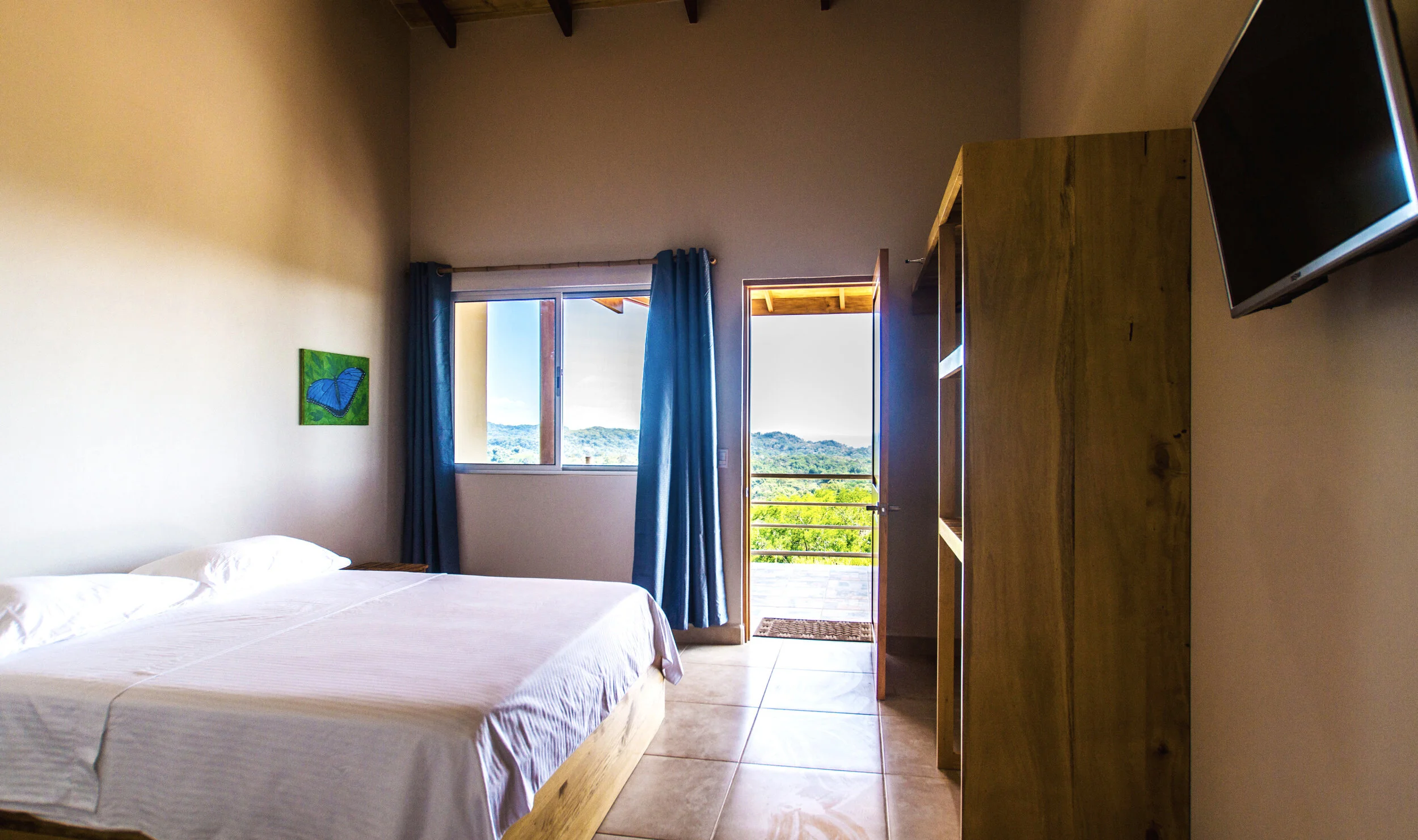 PACKAGE 1 - PAMPERED - KING SIZE - Only 1 Available Features: Ocean Views, Private Bath, Air Conditioning, Safe, Balcony Bistro Seating, Modern Suite, King Size BedAll Meals, Teachings, Ceremonies, Activities, Excursions with Transportation, Transpo…