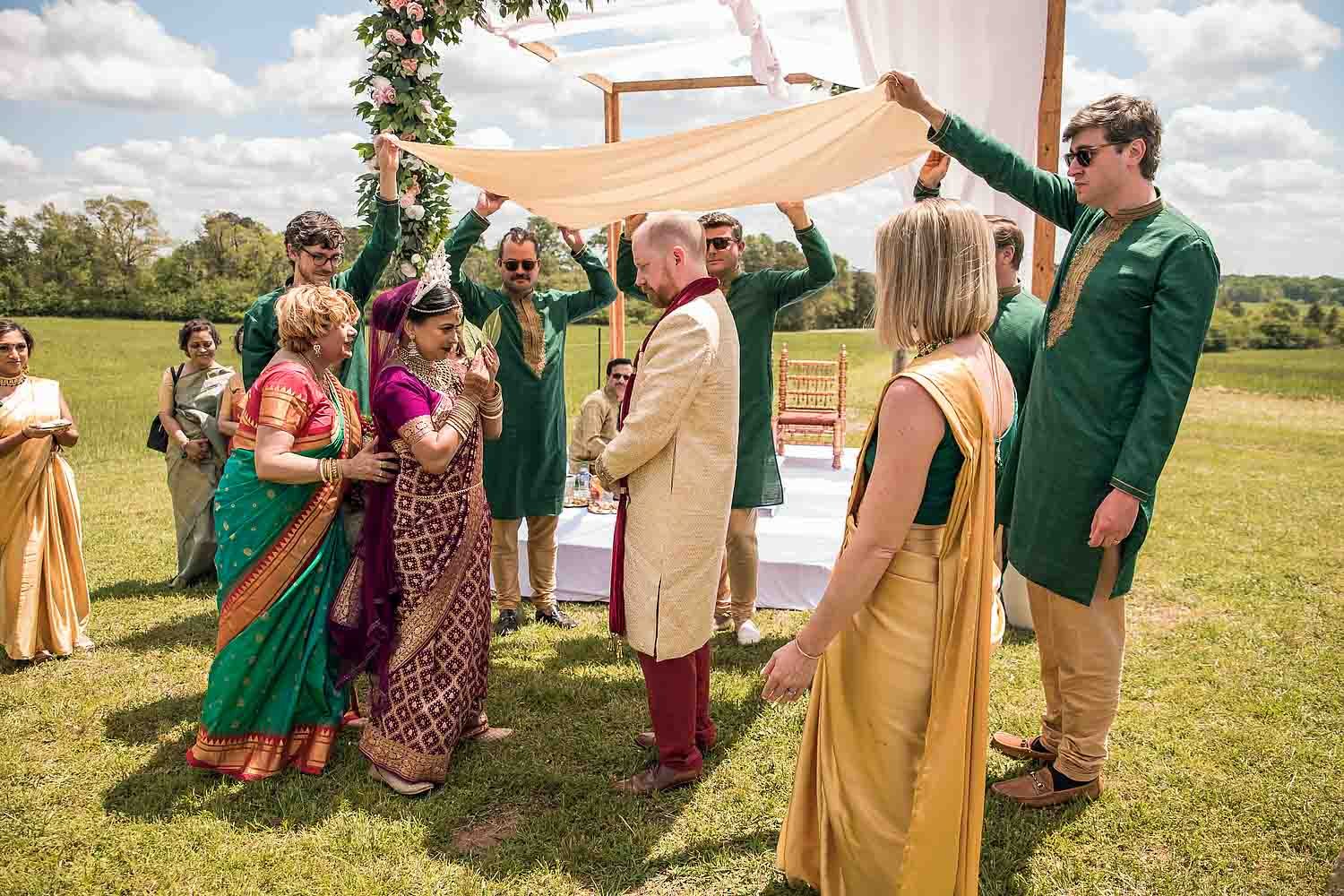 best_atlanta_indian_wedding_photographer_candid-186.jpg
