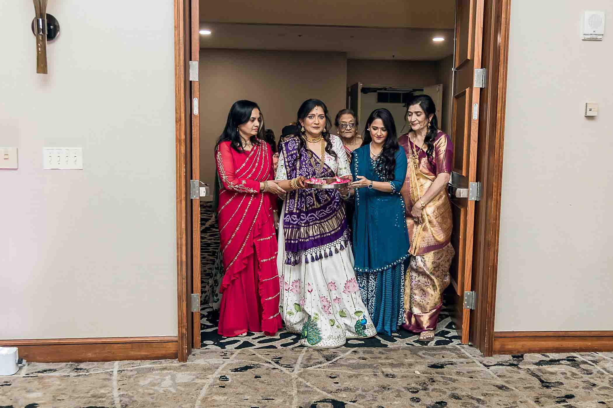 best_atlanta_indian_wedding_photographer_candid-159.jpg