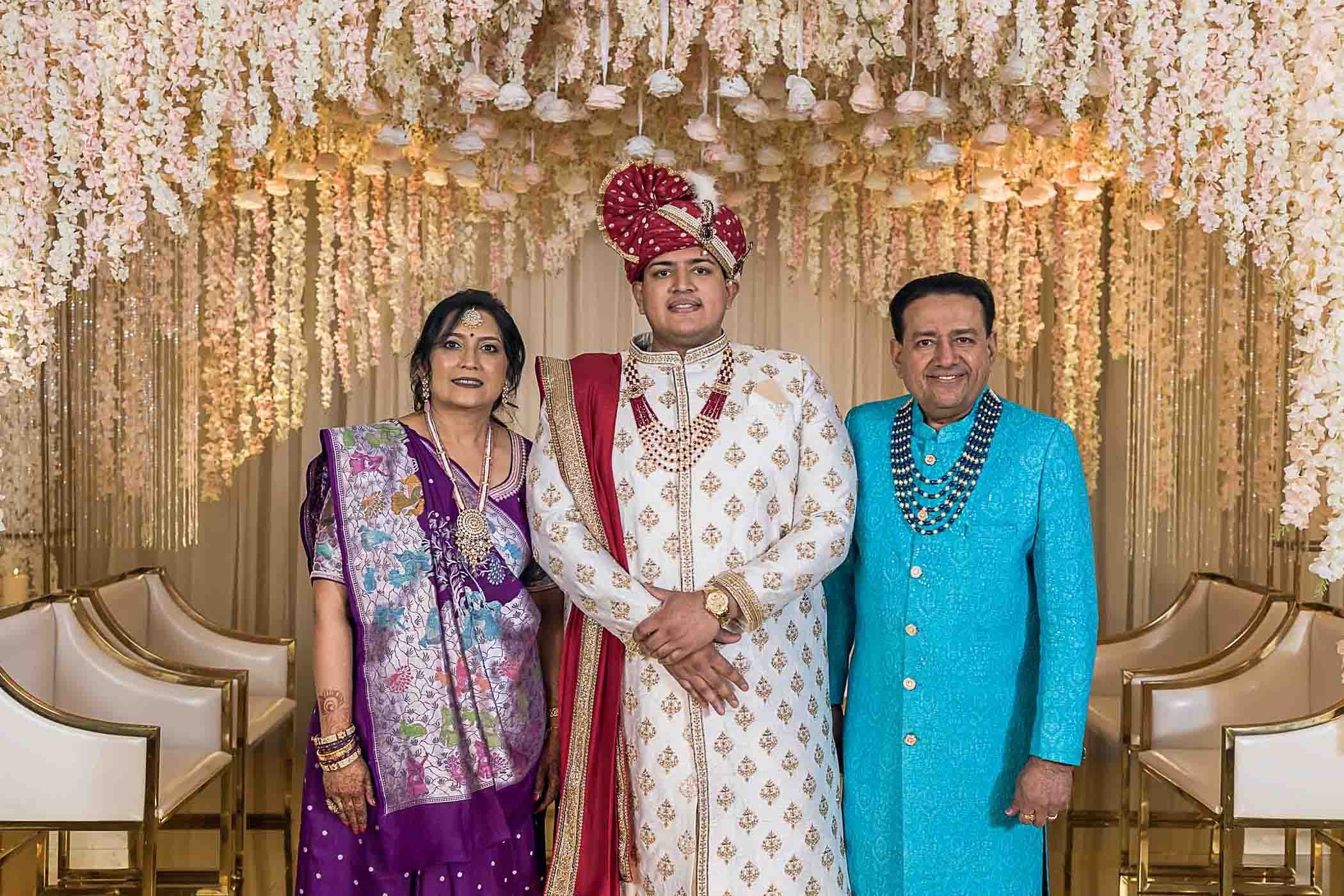best_atlanta_indian_wedding_photographer_candid-273.jpg