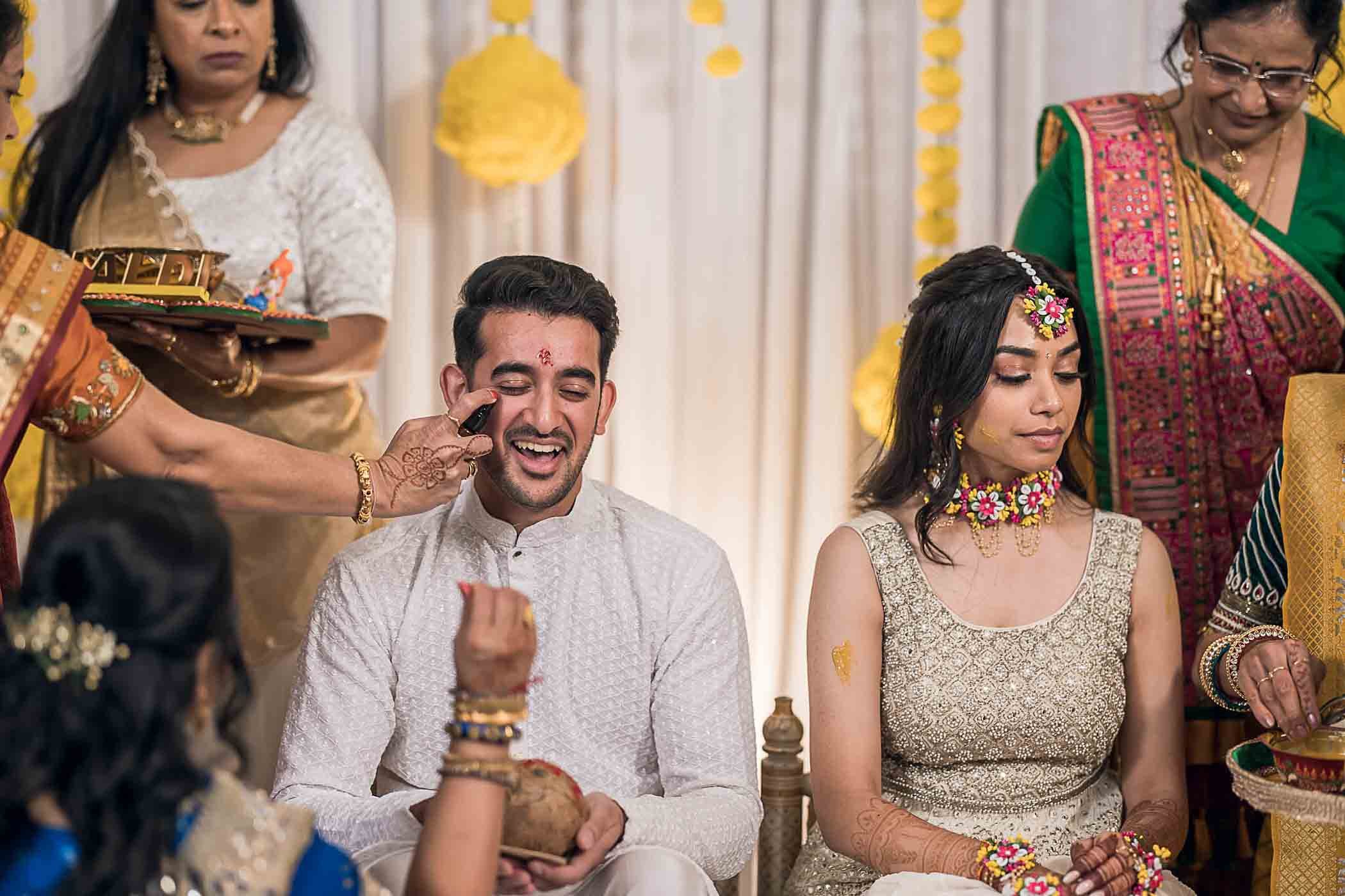 best_atlanta_indian_wedding_photographer_candid-49.jpg