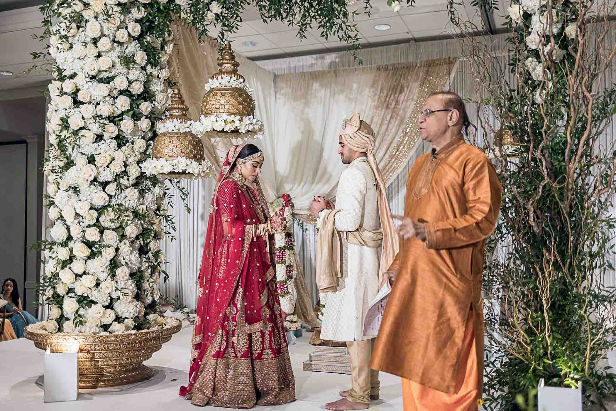 best_atlanta_indian_wedding_photographer_candid-145.jpg