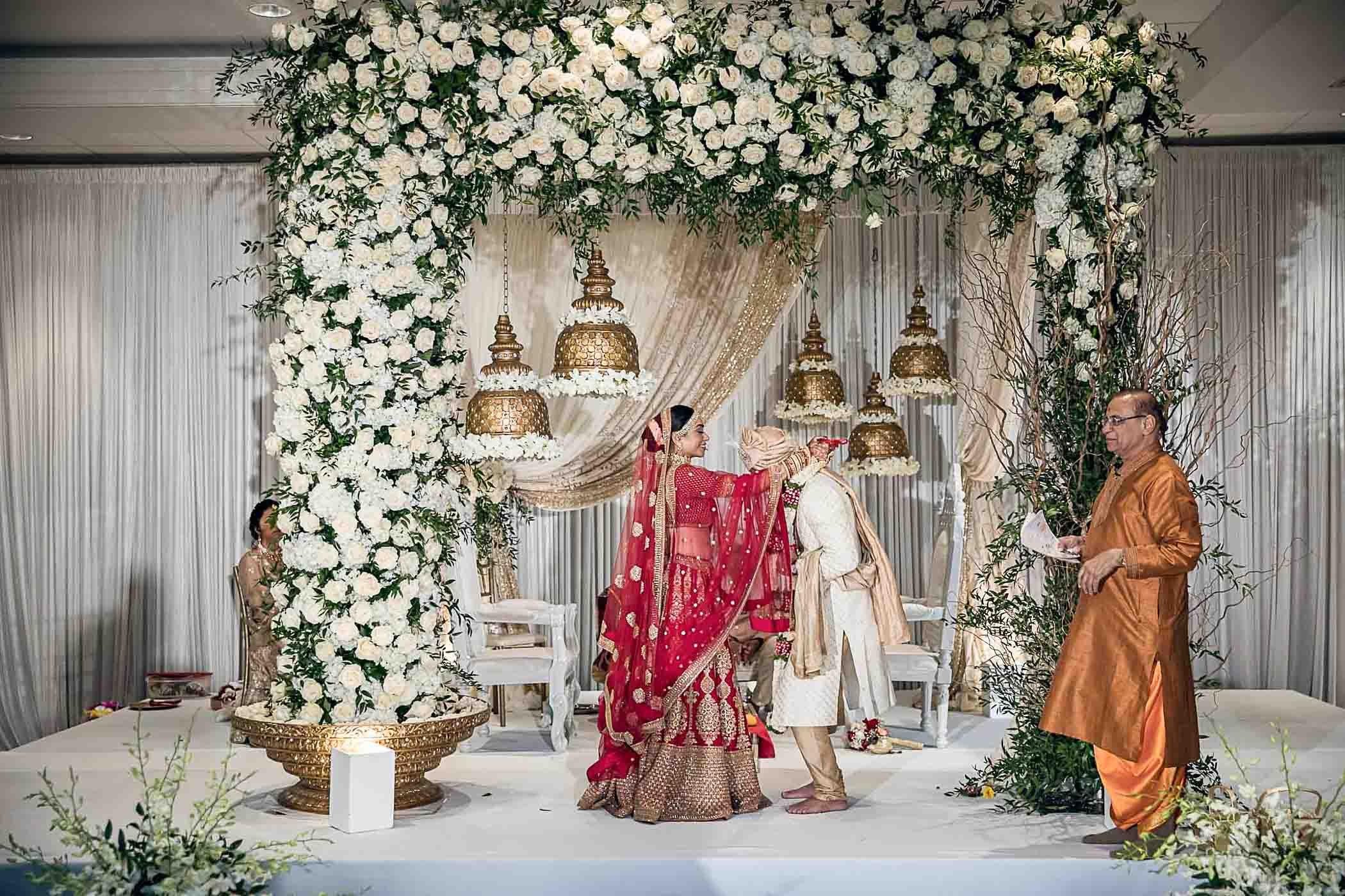 best_atlanta_indian_wedding_photographer_candid-146.jpg