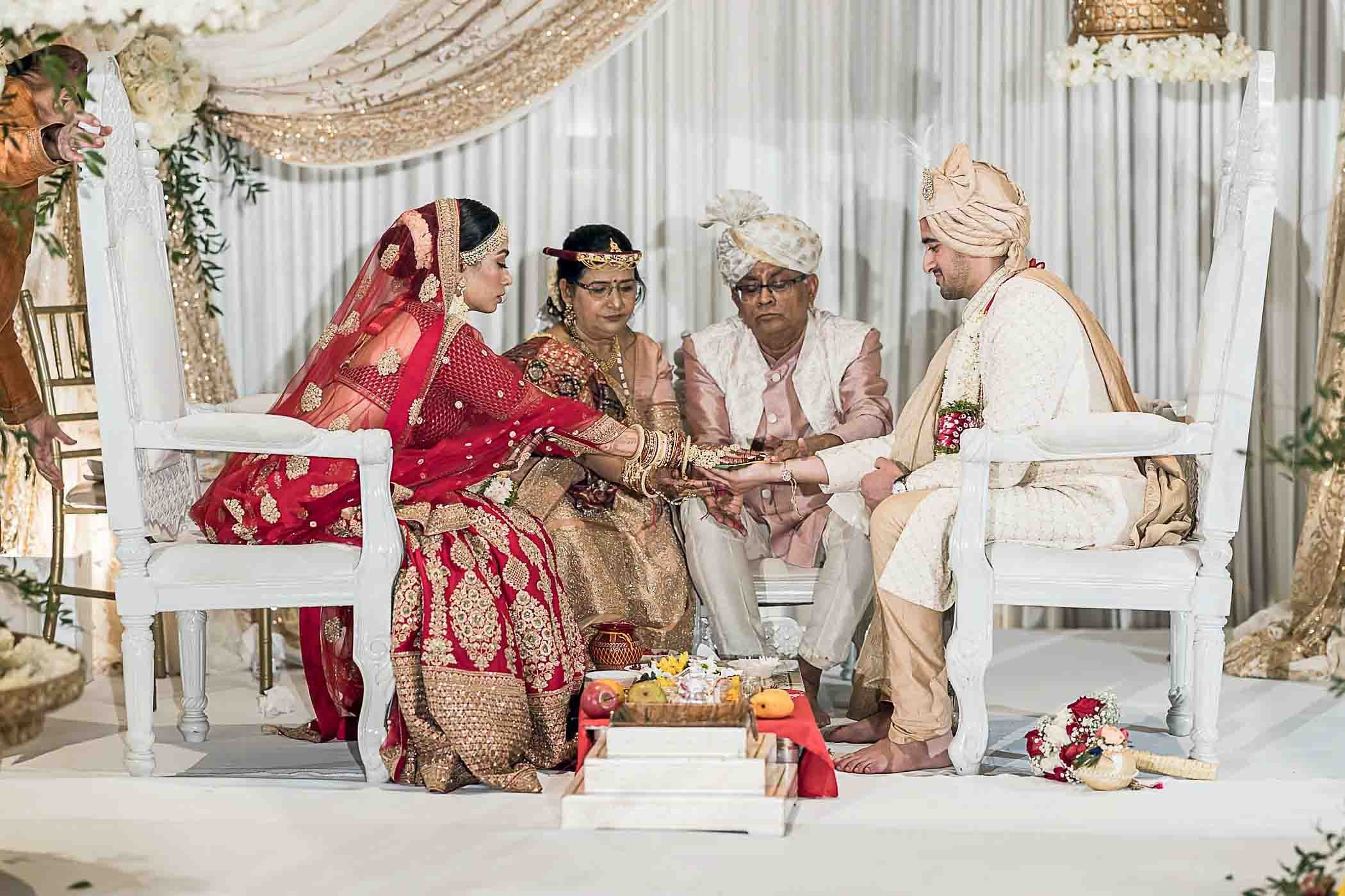 best_atlanta_indian_wedding_photographer_candid-154.jpg