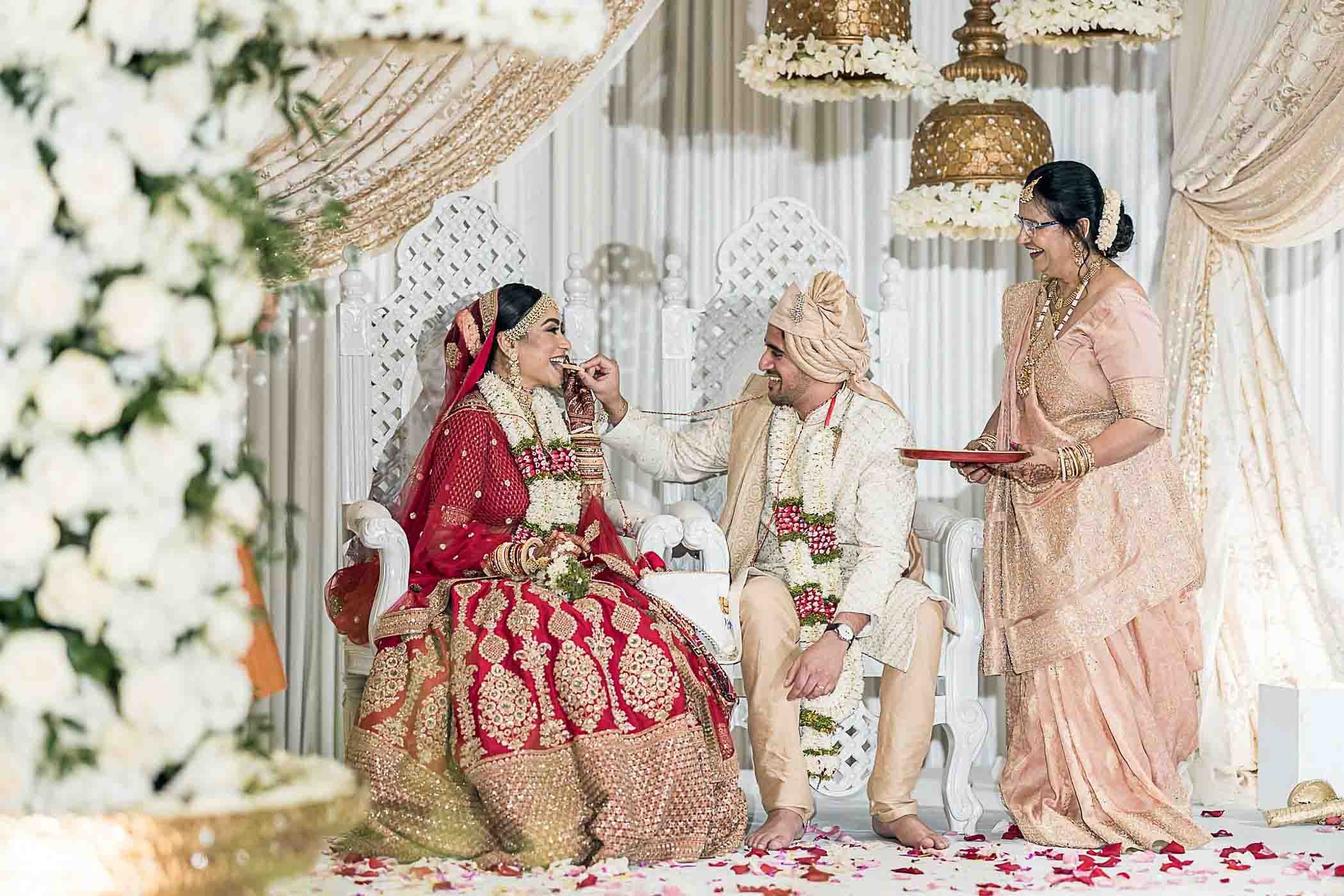 best_atlanta_indian_wedding_photographer_candid-172.jpg