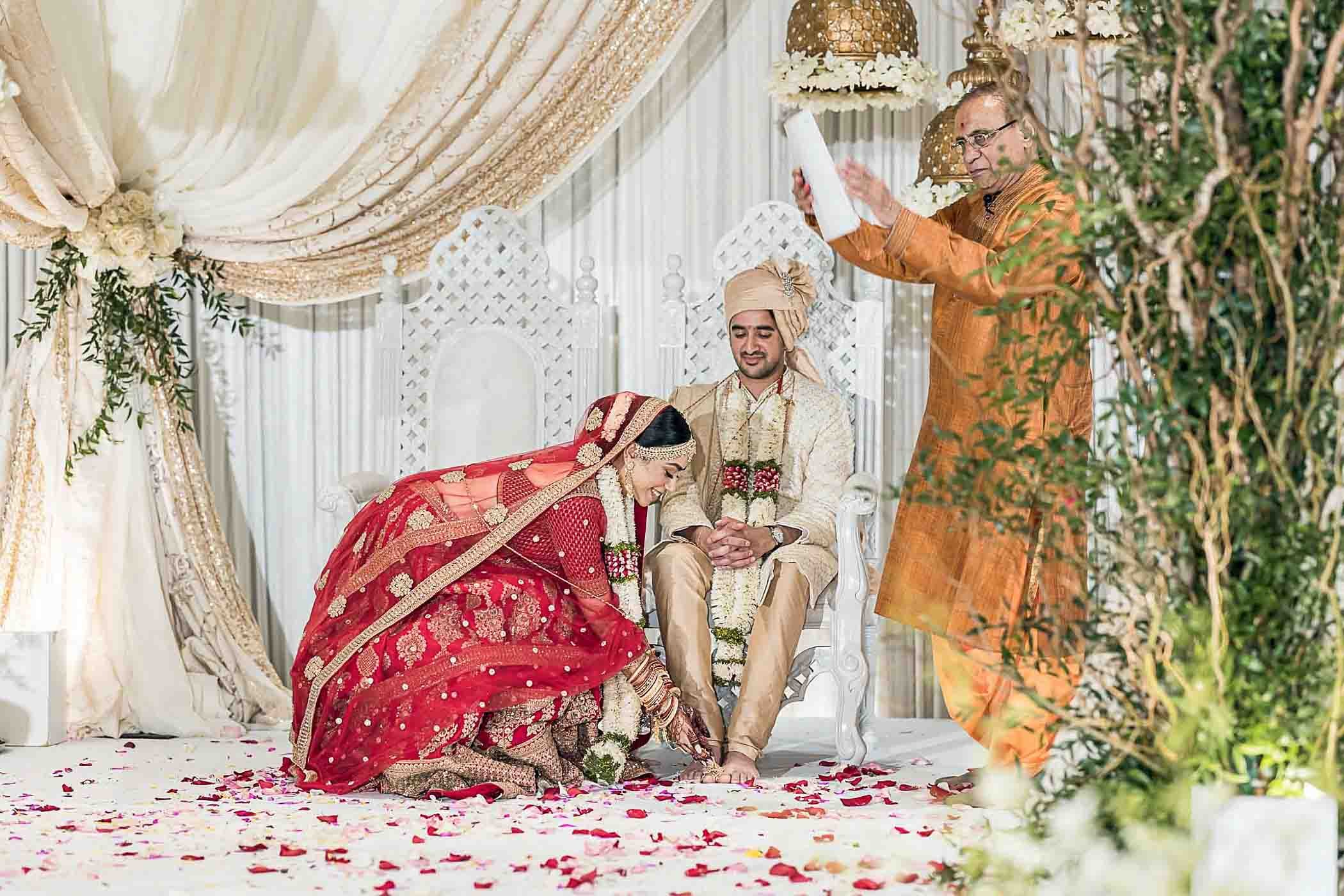 best_atlanta_indian_wedding_photographer_candid-175.jpg