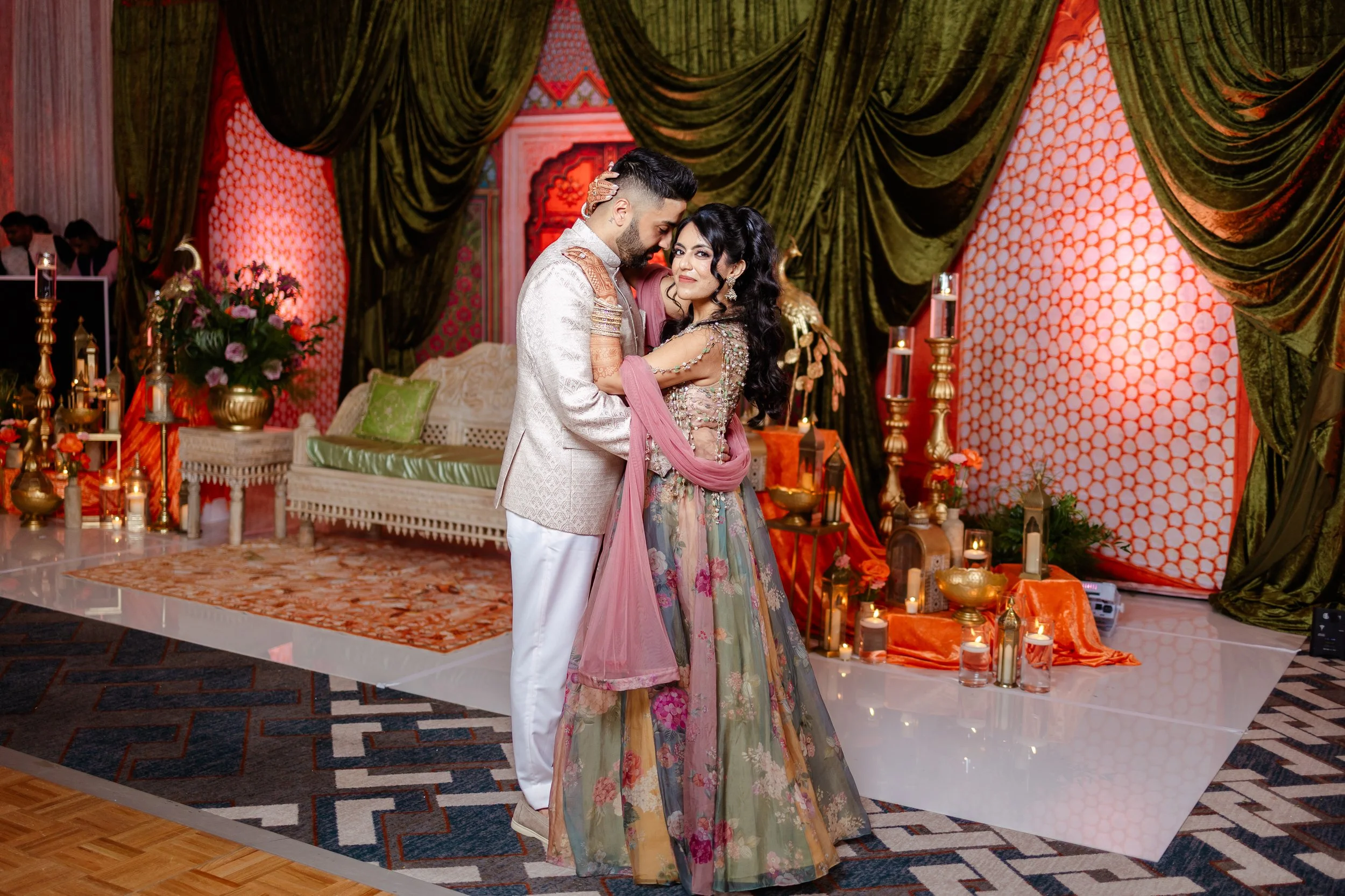 meghan-nick-sangeet-hilton-atlanta-northeast20.jpg
