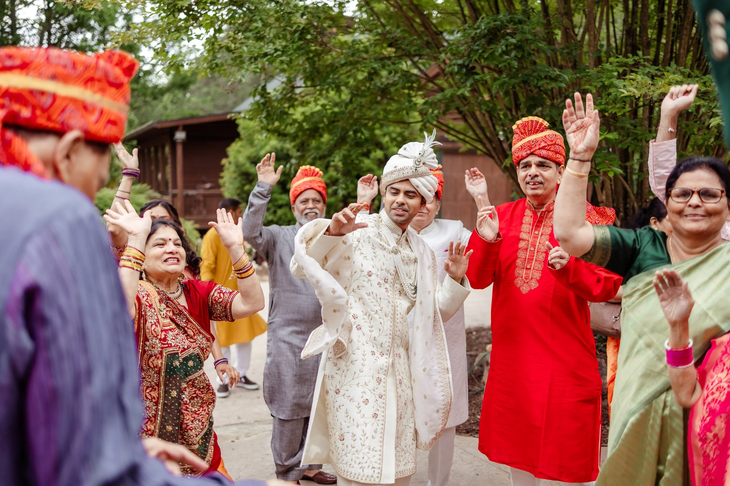 Tulsi & Dhruvin-344.jpg