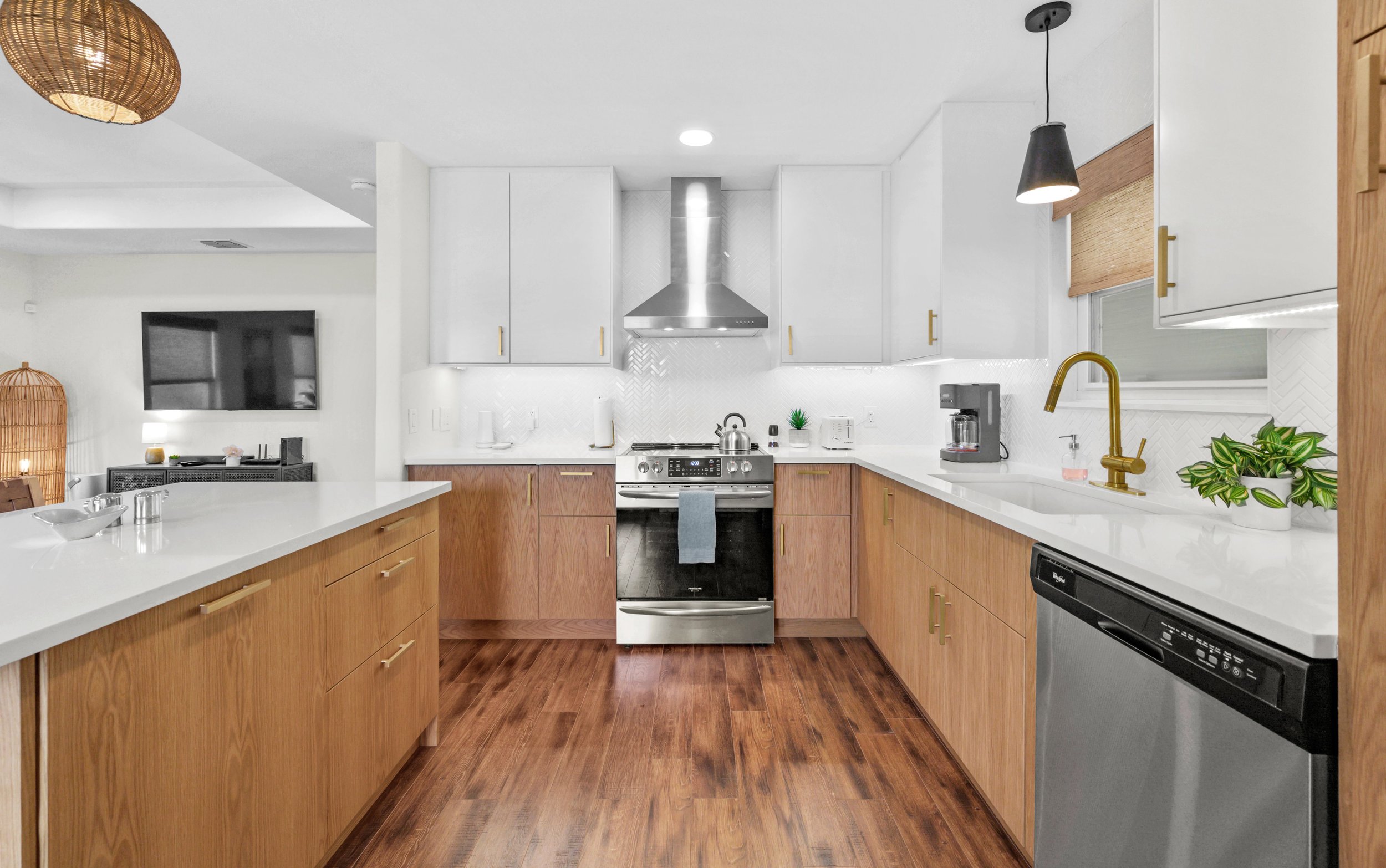 1008 South Live Oak- CTM Productions LLC-14-FULL.jpg