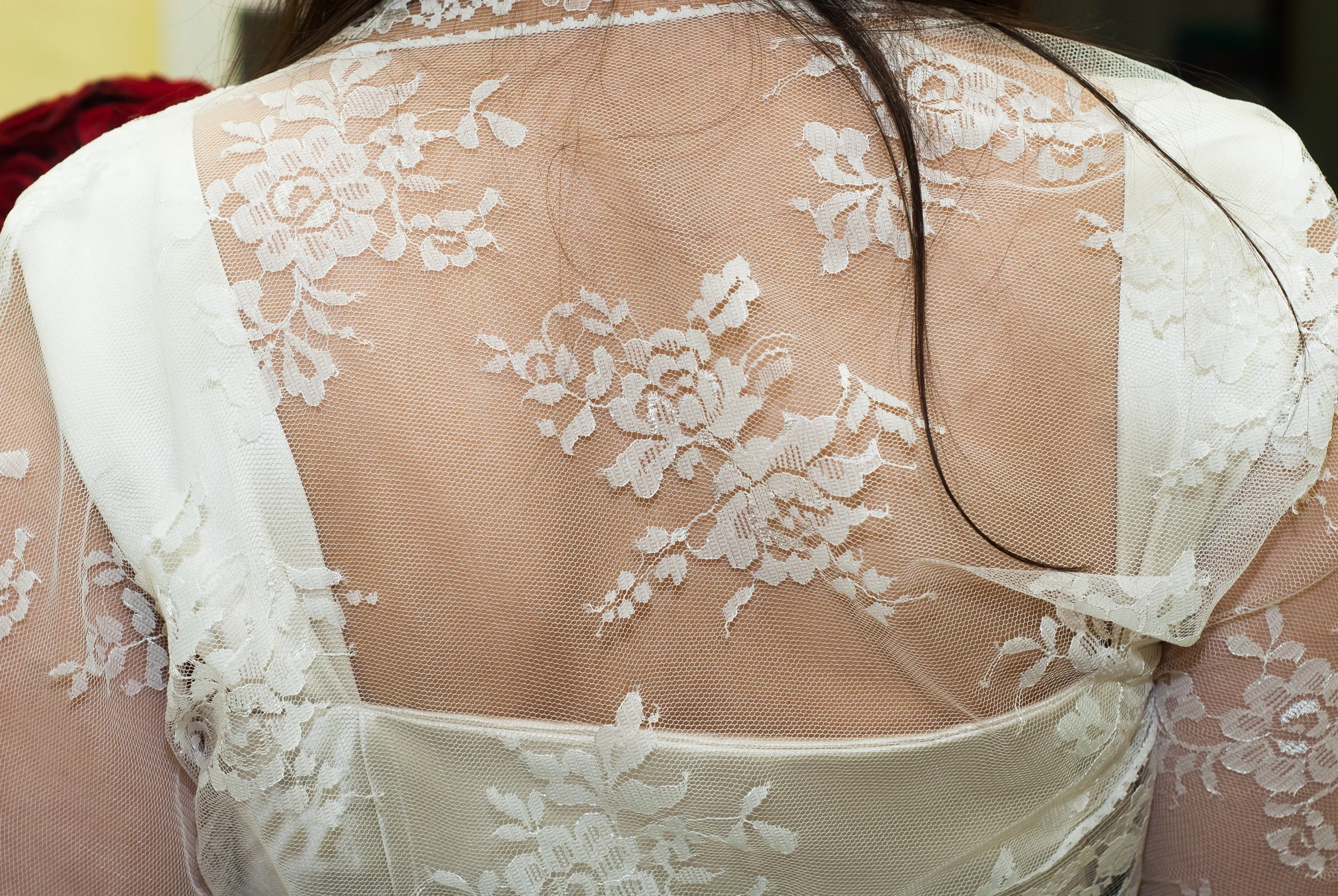 GEORGINA-COOK-WEDDING-PHOTOGRAPHY-BRIDE-DETAIL.jpg