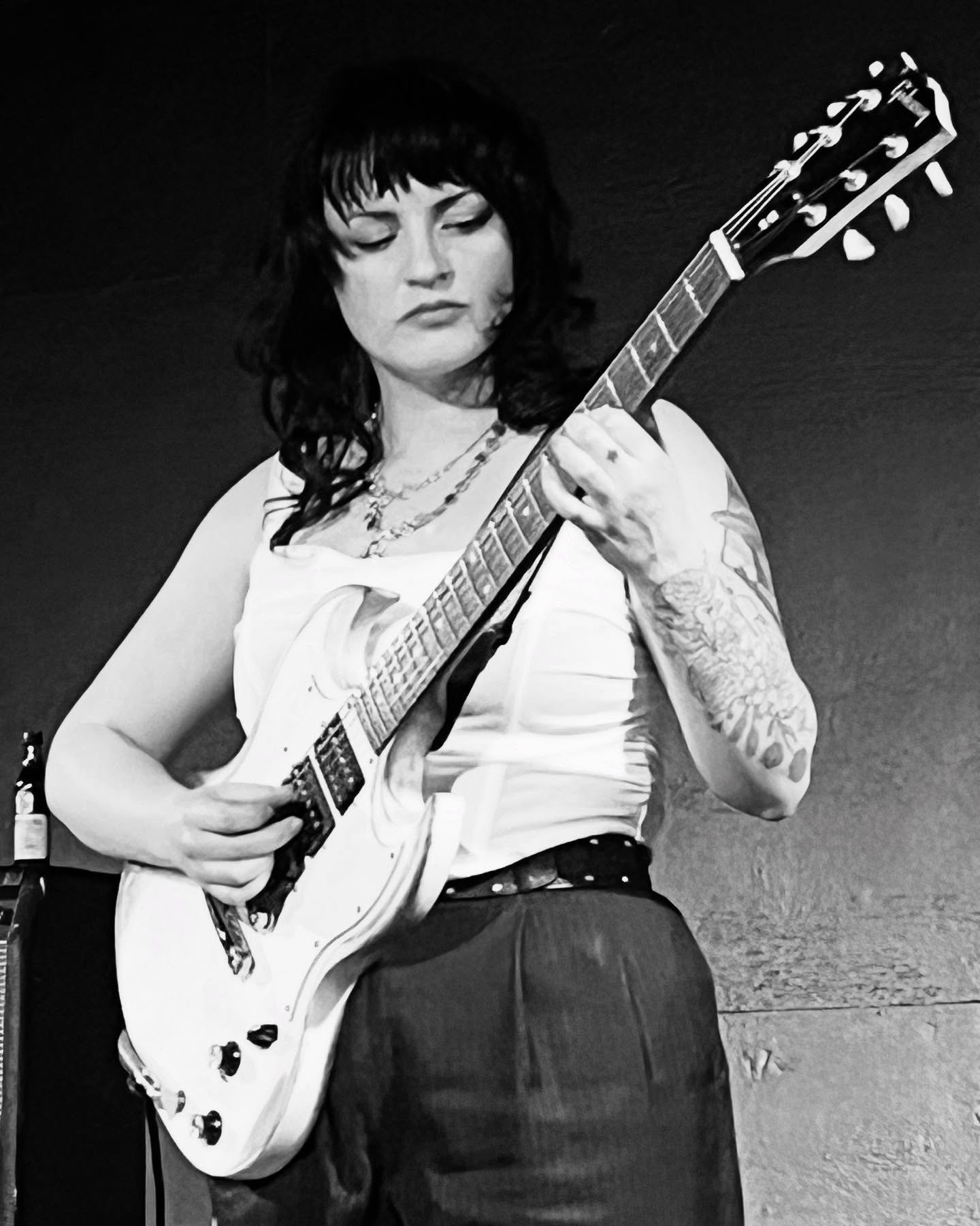 Upcoming!! Feeling sweetly inspired by the musical whirlwind of the past several weeks 💐 Here are activities I am taking part in!!
🌷 Tomorrow April 4 Moe Staiano&rsquo;s Music for 48 guitars (massive sound, many strings)
🌷 April 8 Gumby&rsquo;s op