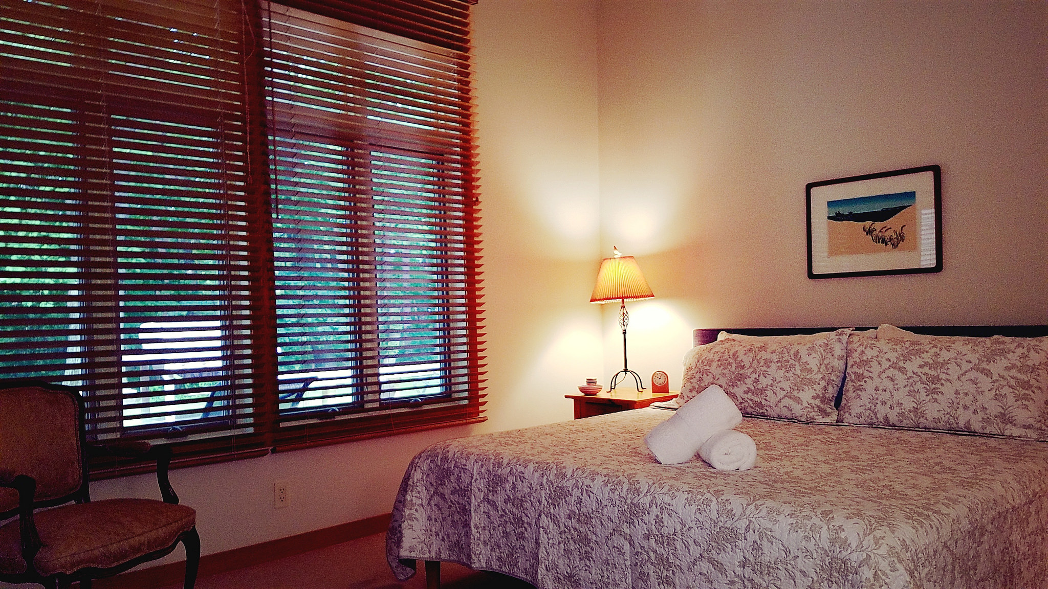 Bedroom 2 (3).jpg