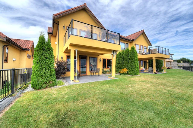 101-14611 Downton Avenue.jpg
