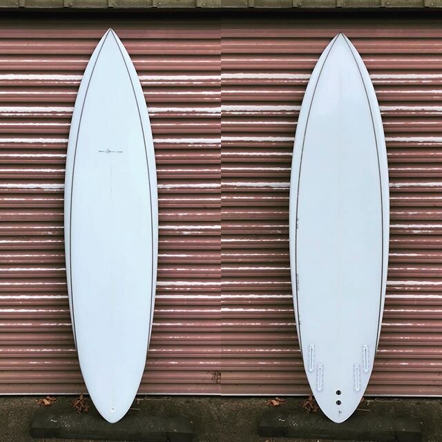 6&rsquo;6&rdquo; step up for @clancymills for some winter goodness. 
Clancy has been running the split keel fin setup in his sidecut boards for a bunch of years now and has pushing the rail stringers for even longer. I&rsquo;m looking forward to see 
