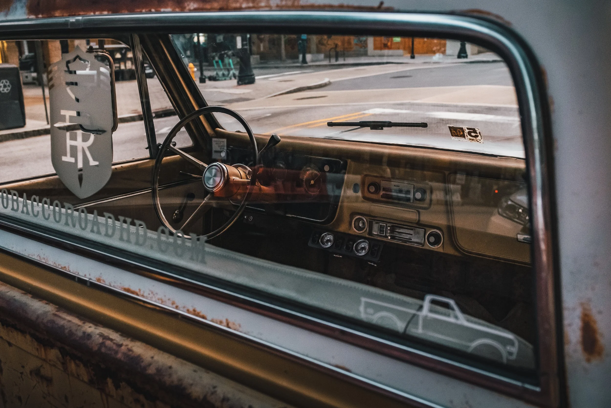 Old School Chevrolet-4.jpg